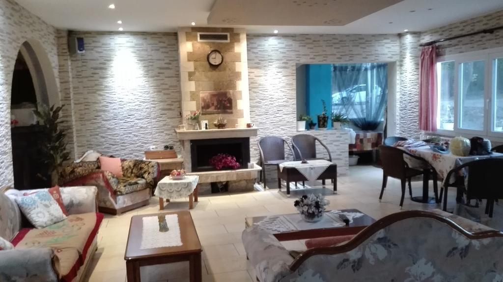 Familia Hotel Loutra Volvis Экстерьер фото