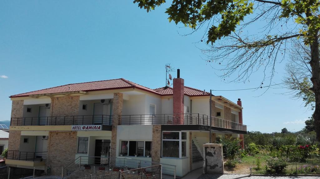 Familia Hotel Loutra Volvis Экстерьер фото